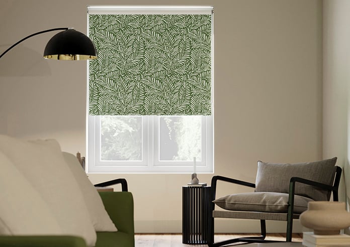 Balmy Palms (Blackout), Lush Green - Motorised Roller Blind - Image 3